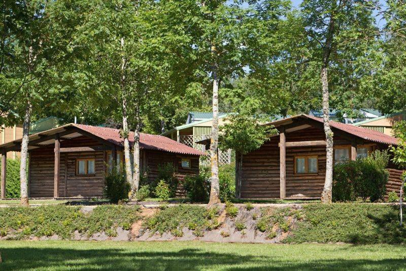 Camping Le Caussanel Hotel Canet-de-Salars Екстериор снимка
