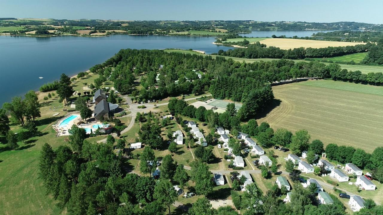 Camping Le Caussanel Hotel Canet-de-Salars Екстериор снимка