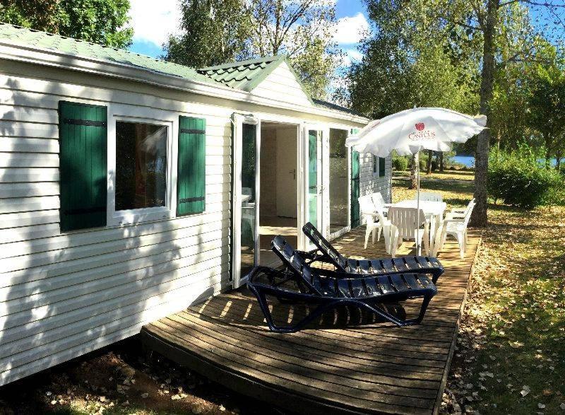 Camping Le Caussanel Hotel Canet-de-Salars Екстериор снимка